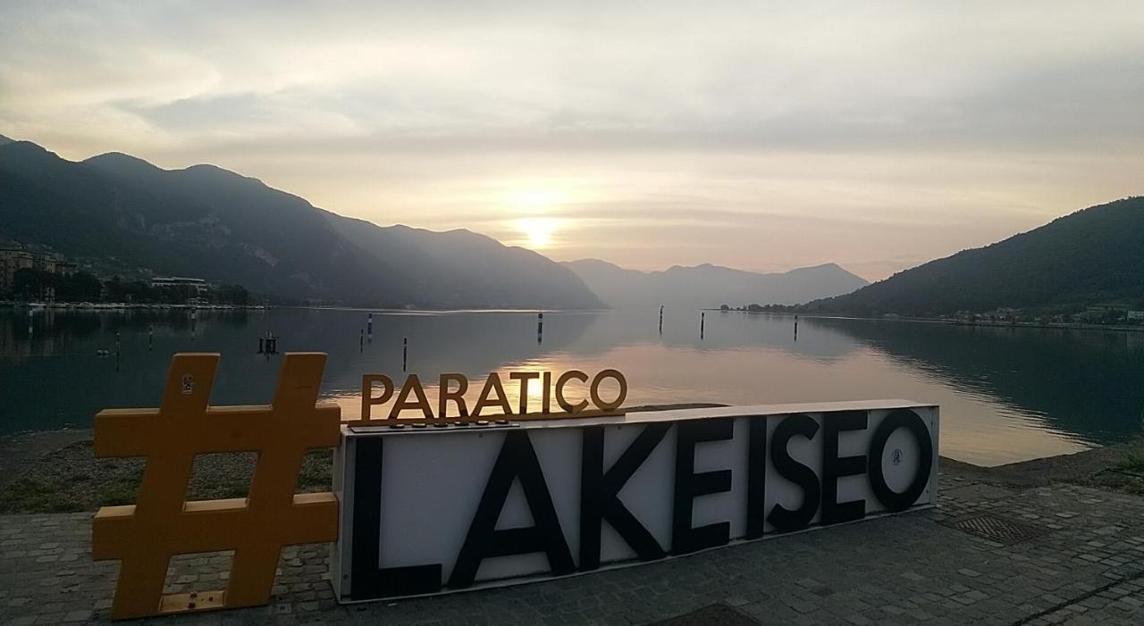 Lake View Terrace Paratico Extérieur photo